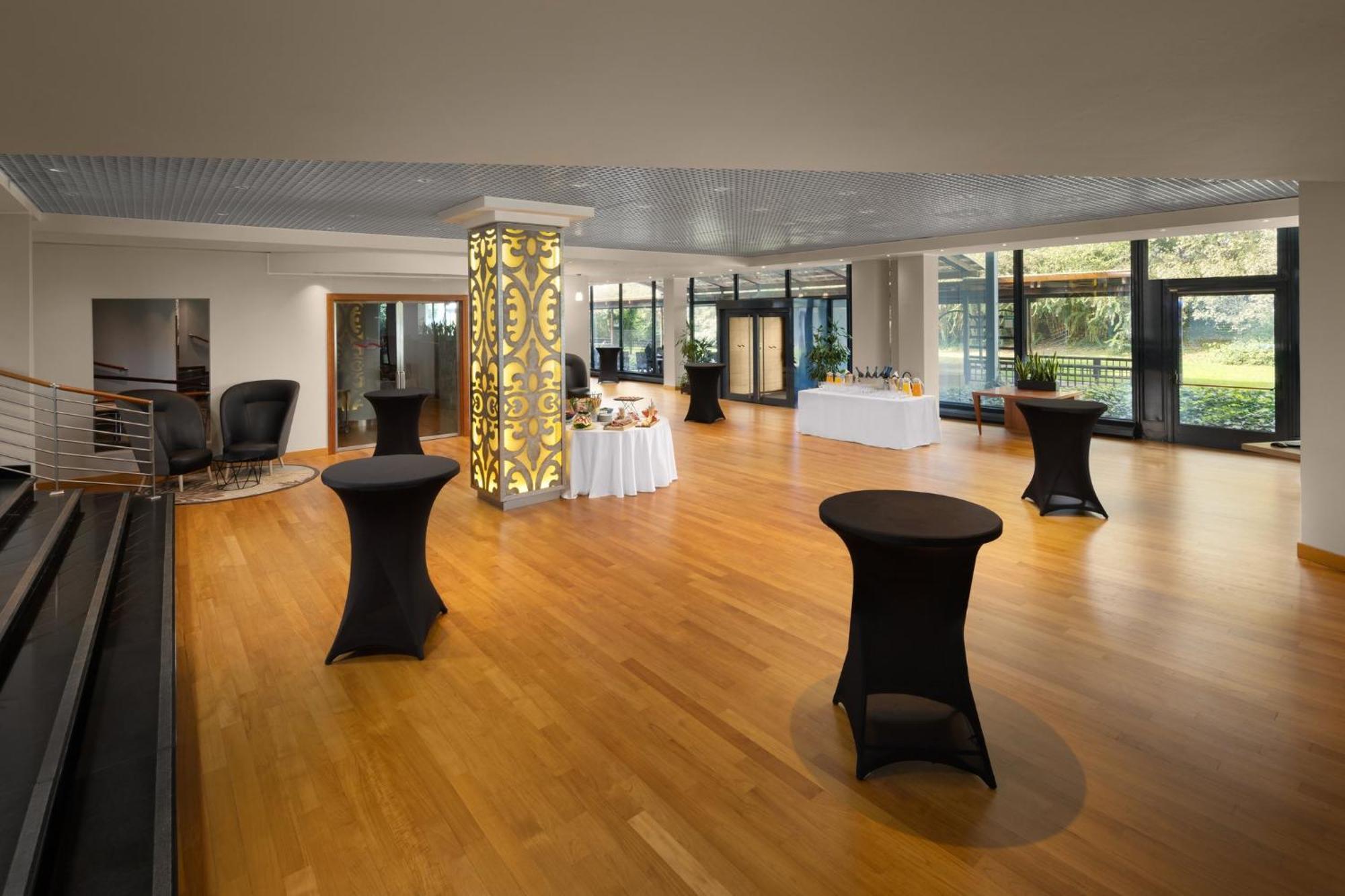 Crowne Plaza Milan Linate By Ihg Ξενοδοχείο San Donato Milanese Εξωτερικό φωτογραφία