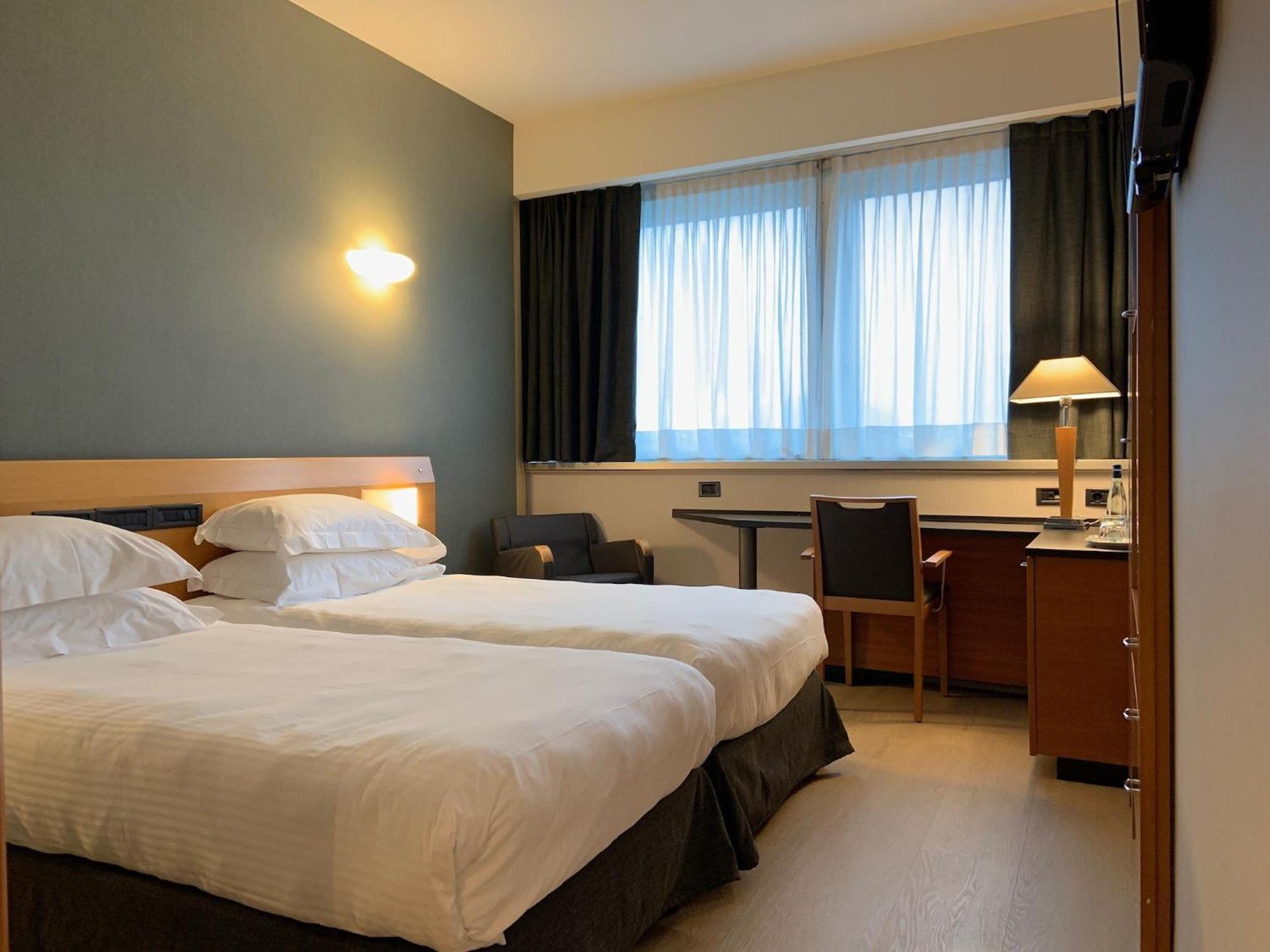 Crowne Plaza Milan Linate By Ihg Ξενοδοχείο San Donato Milanese Εξωτερικό φωτογραφία