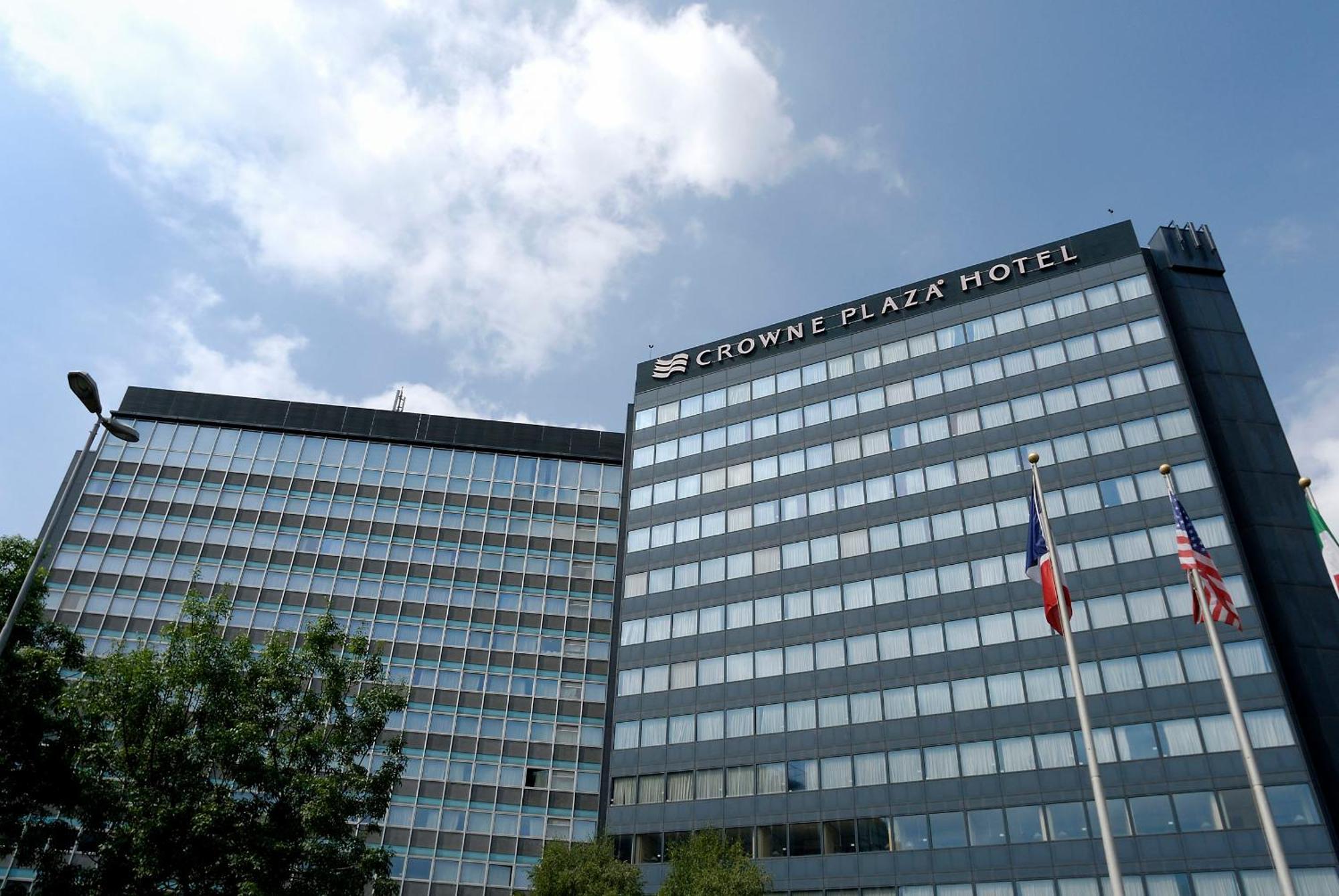 Crowne Plaza Milan Linate By Ihg Ξενοδοχείο San Donato Milanese Εξωτερικό φωτογραφία